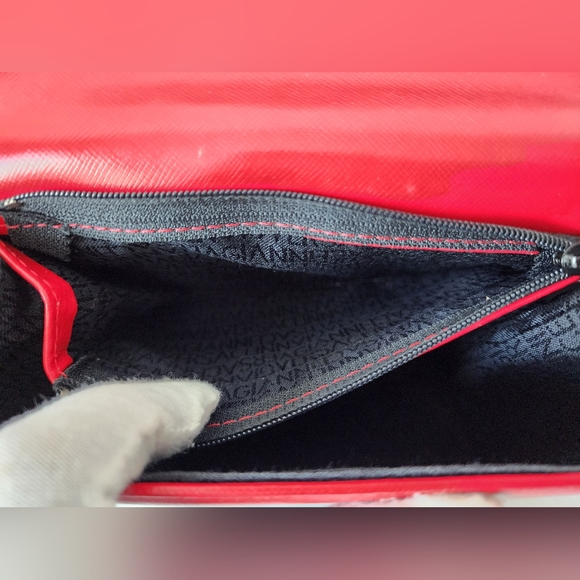 Auth Gianni Versace Sunburst Red Leather Bag - Picture 6 of 9